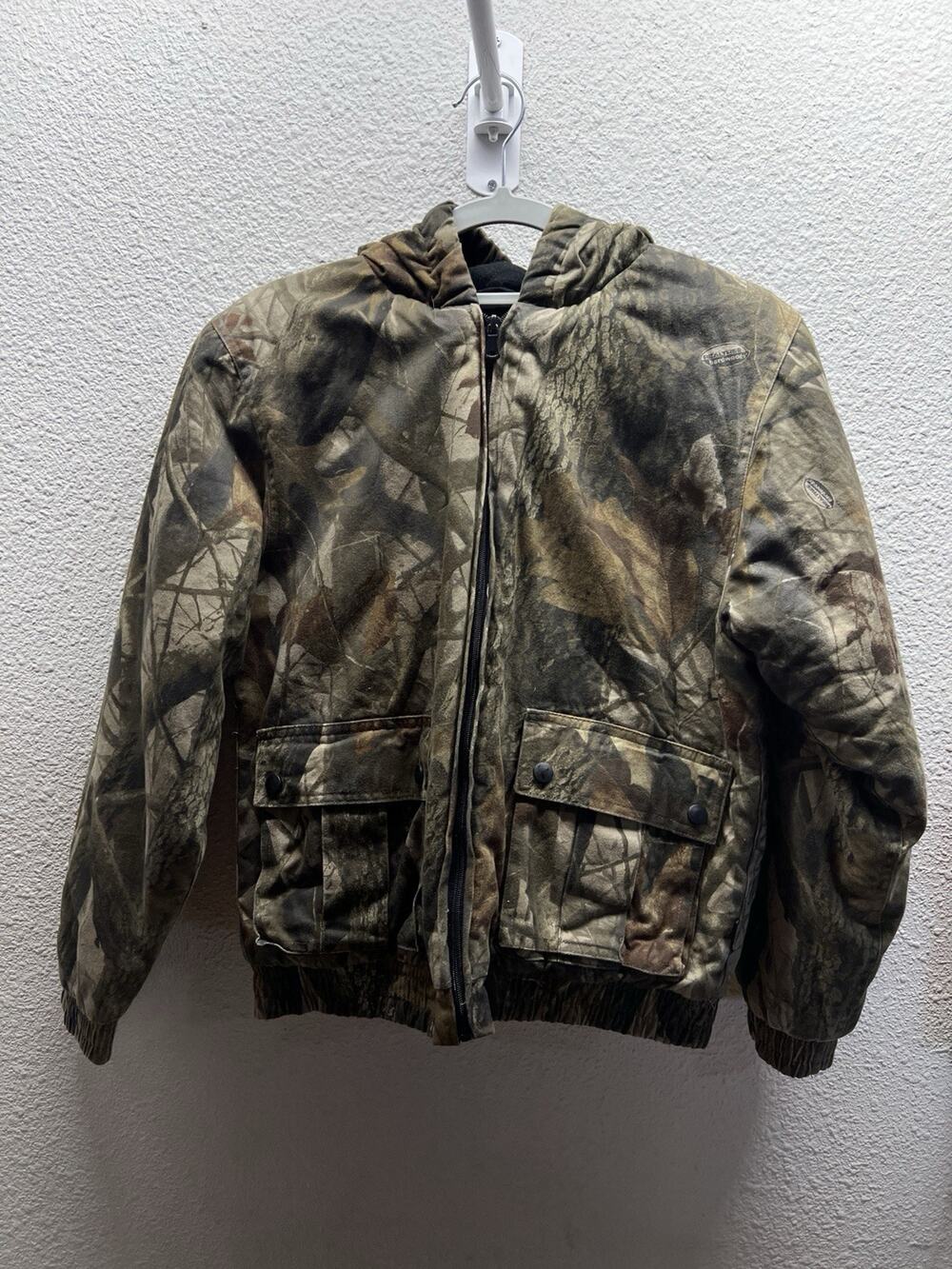 Outfitters Ridge Boys camo zip up jacket Thick Insulated size XXL 18 real tree